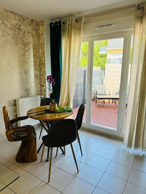 Superbe Duplex-15 Min Disneyland Villa Croissy-Beaubourg Bagian luar foto